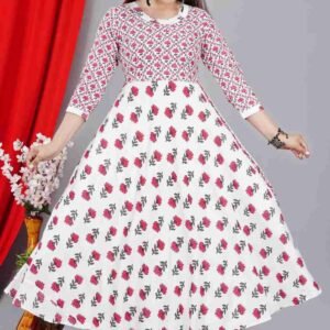 ফুল ডিজাইনের প্রিন্টের গ্রাউন